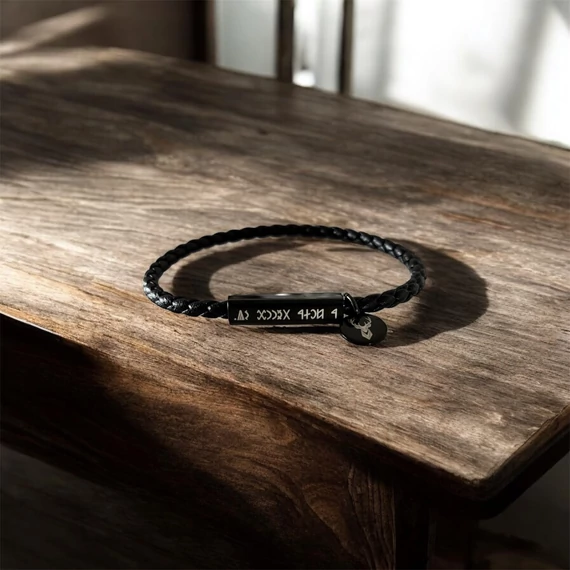 Páros karkötő férfi darabja